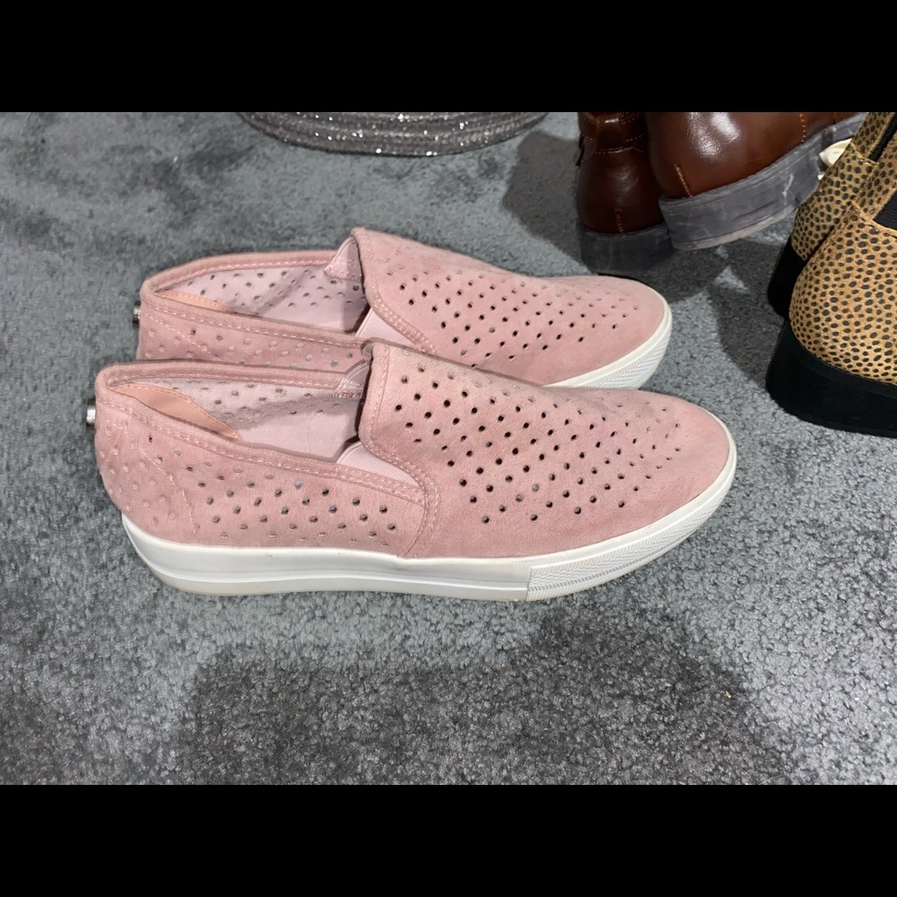 slip on - Picture 2 of 2